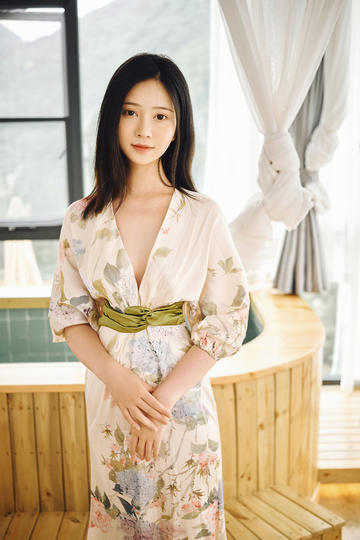 青草久草福利视频